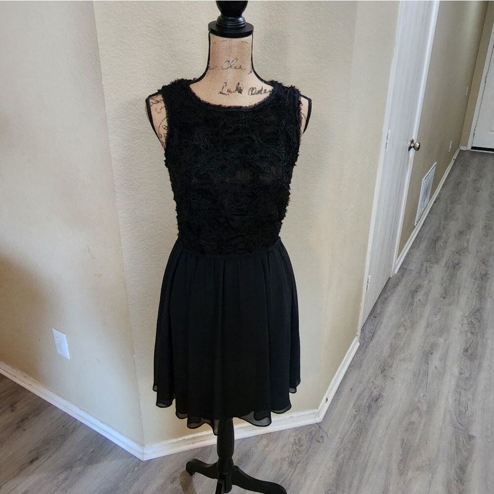 Max Studio black lace fit and flare‎ midi dress size 2